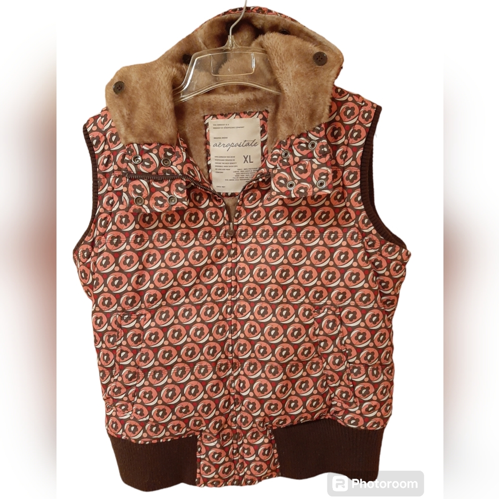 Aeropostale Vest with Faux Fur Size XL